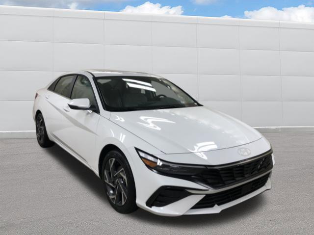 2025 Hyundai Elantra Hybrid Limited