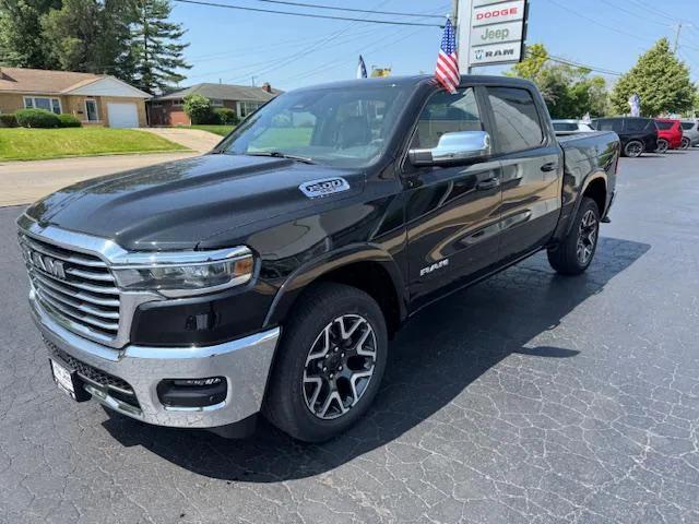 2025 RAM Ram 1500 RAM 1500 LARAMIE CREW CAB 4X4 57 BOX