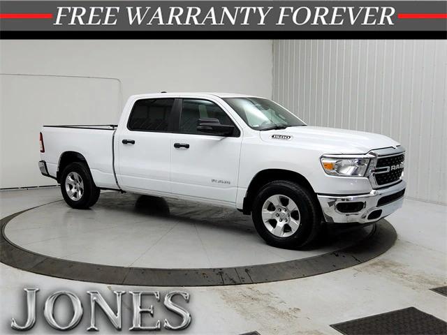 2023 RAM 1500 Big Horn Crew Cab 4x4 64 Box