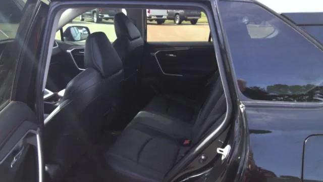 2020 Toyota RAV4 Adventure