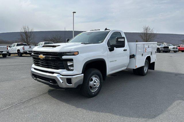 2025 Chevrolet Silverado 3500HD Work Truck
