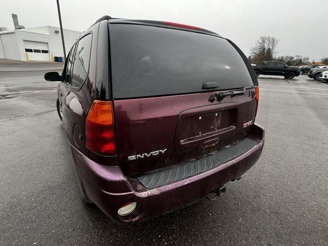 Used 2006 GMC Envoy For Sale in Waterford Twp, MI