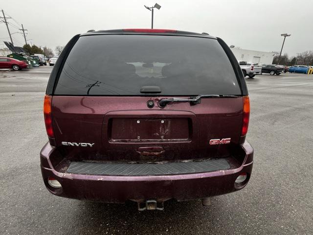 Used 2006 GMC Envoy For Sale in Waterford Twp, MI