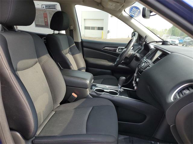 Used 2018 Nissan Pathfinder For Sale in Waterford Twp, MI