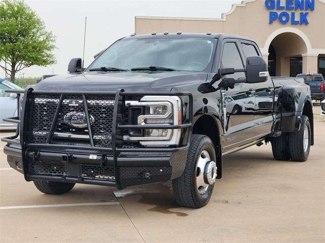 2023 Ford F-350 LARIAT