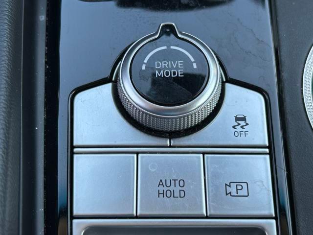 2023 Genesis G70 2.0T AWD