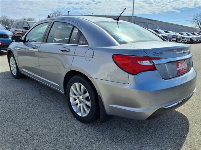 2013 Chrysler 200 Touring