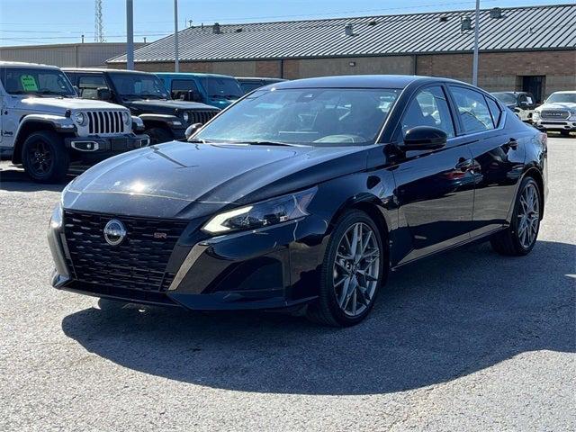 2023 Nissan Altima SR VC-Turbo FWD