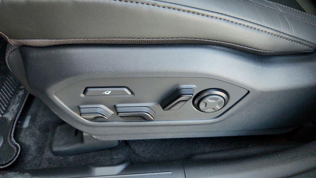2025 Hyundai Santa Fe Calligraphy - Photo 12