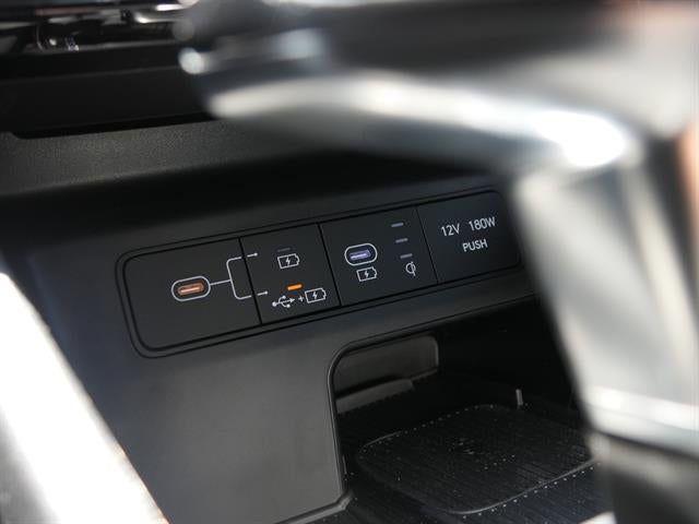 2025 Hyundai Santa Cruz Limited - Photo 22