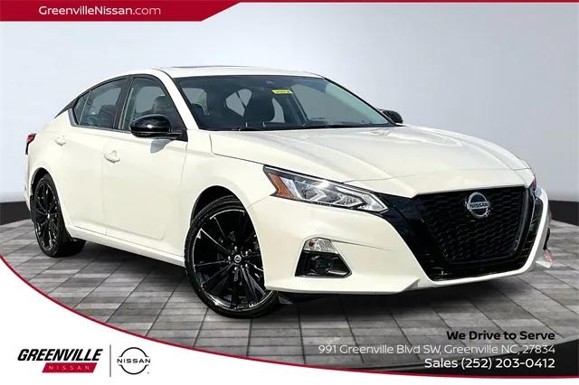 2022 Nissan Altima SR FWD