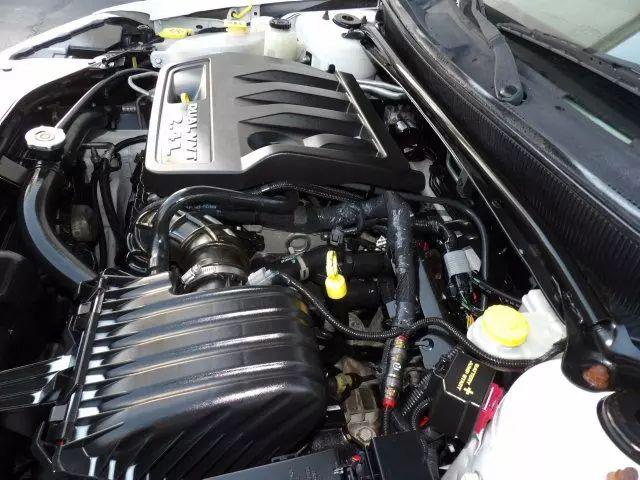 2014 Dodge Avenger SE