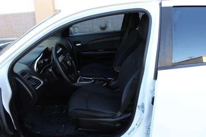 2014 Dodge Avenger SE