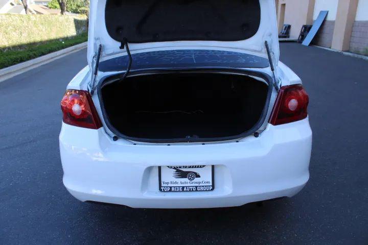 2014 Dodge Avenger SE