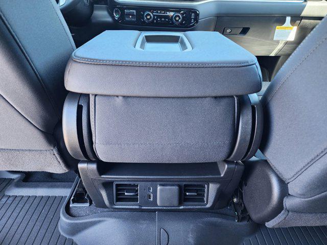 2025 Chevrolet Silverado 1500 LT 4WD