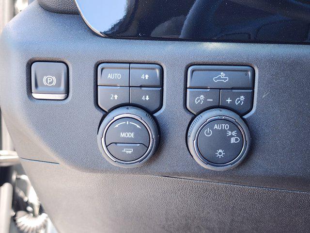 2025 Chevrolet Silverado 1500 LT 4WD