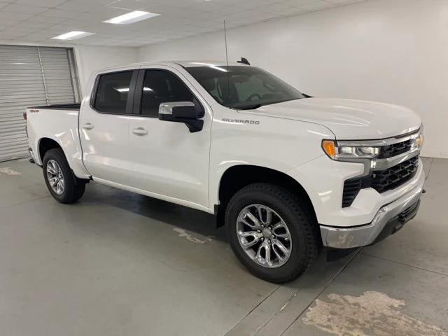 2023 Chevrolet Silverado 1500 4WD Crew Cab Short Bed LT with 2FL