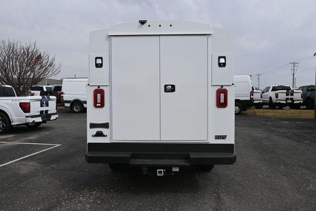 2024 Chevrolet Express Cutaway Work Van
