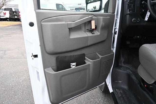 2024 Chevrolet Express Cutaway Work Van