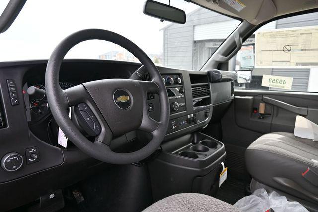 2024 Chevrolet Express Cutaway Work Van