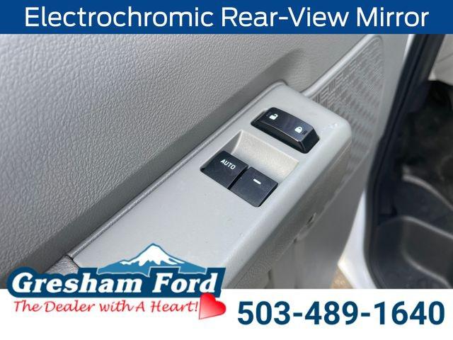 2022 Ford E-350 Cutaway Base