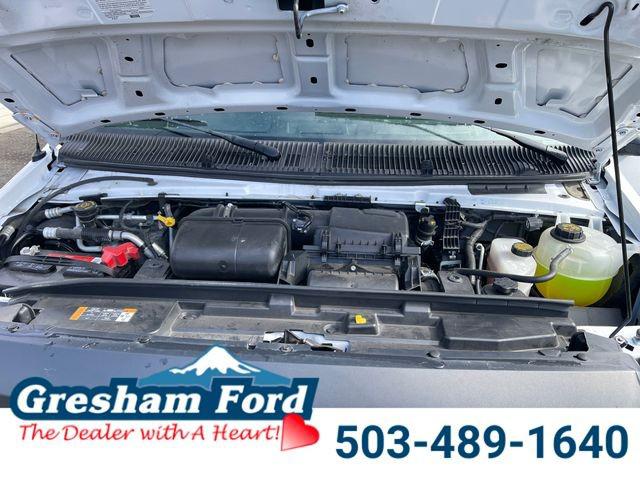 2022 Ford E-350 Cutaway Base