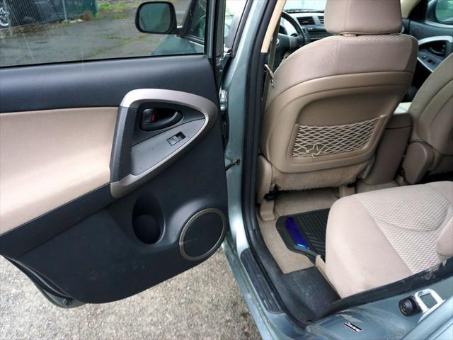 2006 Toyota RAV4 Limited V6