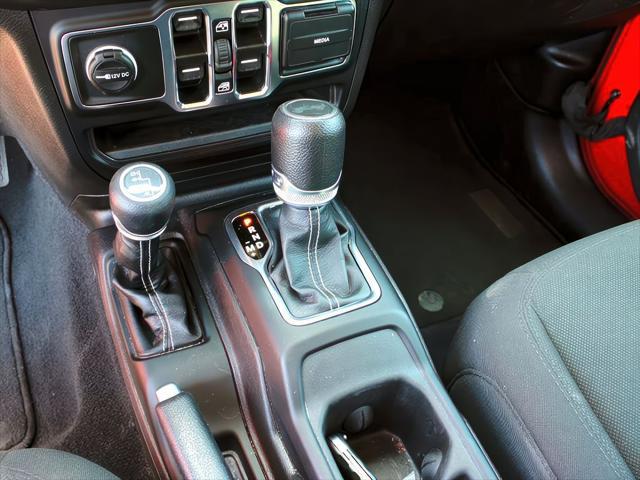 2023 Jeep Wrangler 4-Door Sahara