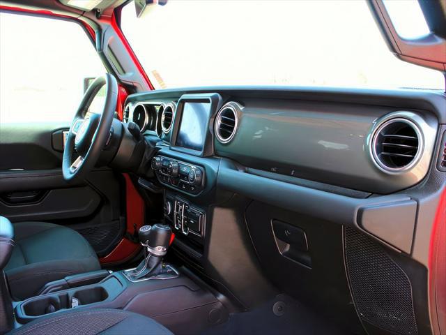 2023 Jeep Wrangler 4-Door Sahara