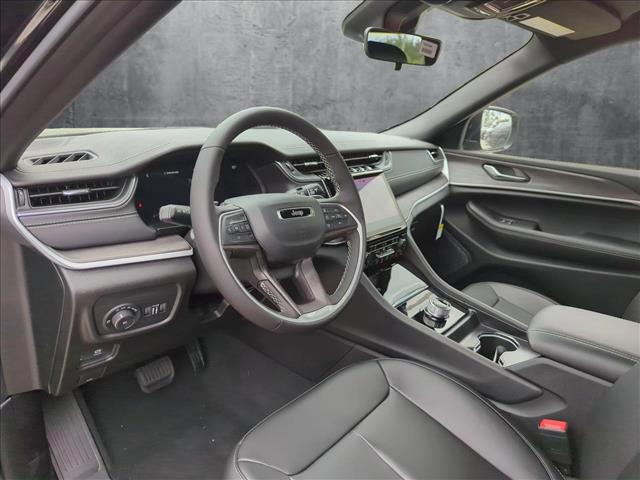 2025 Jeep Grand Cherokee GRAND CHEROKEE L LIMITED 4X2