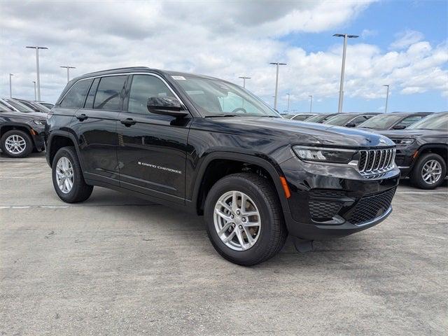 2025 Jeep Grand Cherokee GRAND CHEROKEE LAREDO X 4X2