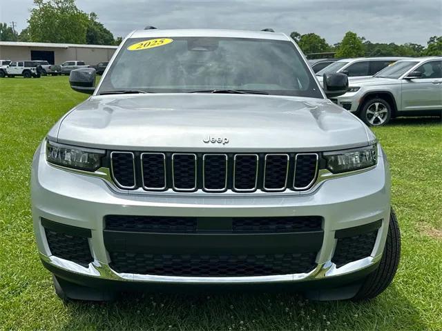 2025 Jeep Grand Cherokee GRAND CHEROKEE L LAREDO X 4X2