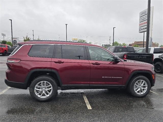 2025 Jeep Grand Cherokee GRAND CHEROKEE L LAREDO X 4X4