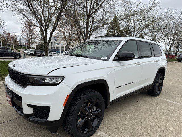 2025 Jeep Grand Cherokee GRAND CHEROKEE L ALTITUDE X 4X4