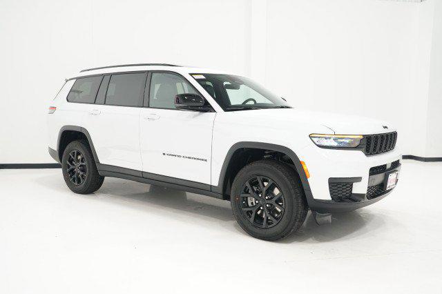 2025 Jeep Grand Cherokee GRAND CHEROKEE L ALTITUDE X 4X2