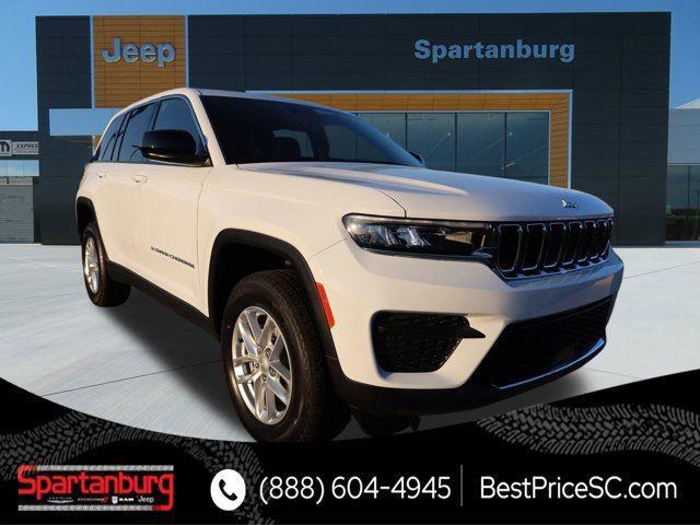 2025 Jeep Grand Cherokee GRAND CHEROKEE LAREDO X 4X2