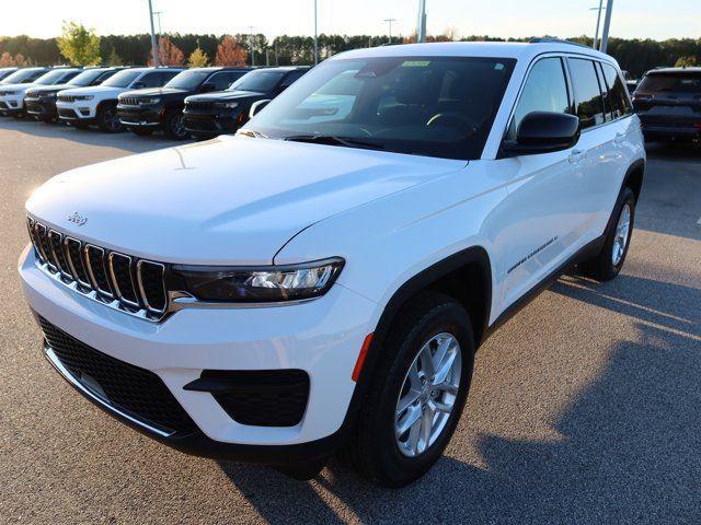 2025 Jeep Grand Cherokee GRAND CHEROKEE LAREDO X 4X2