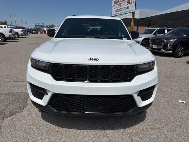 2025 Jeep Grand Cherokee GRAND CHEROKEE ALTITUDE 4X2