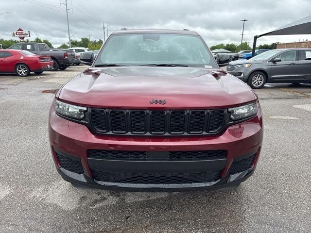 2025 Jeep Grand Cherokee GRAND CHEROKEE L ALTITUDE 4X4