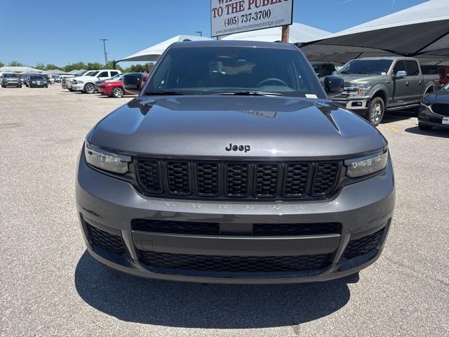 2025 Jeep Grand Cherokee GRAND CHEROKEE L ALTITUDE 4X4