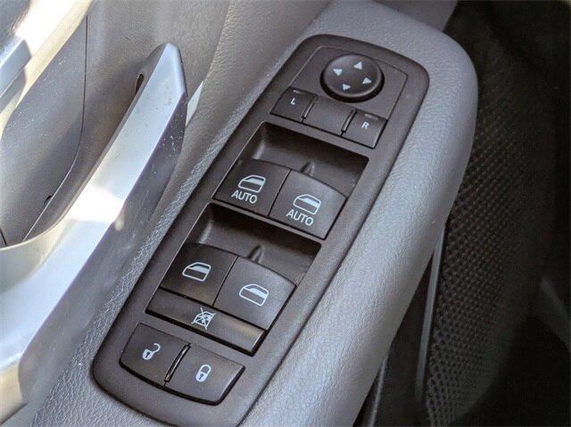 2022 Ram 1500 Big Horn Crew Cab 4x2 5'7" Box
