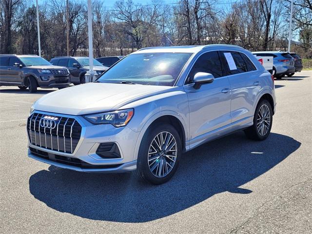 2022 Audi Q3 Premium 40 TFSI quattro Tiptronic