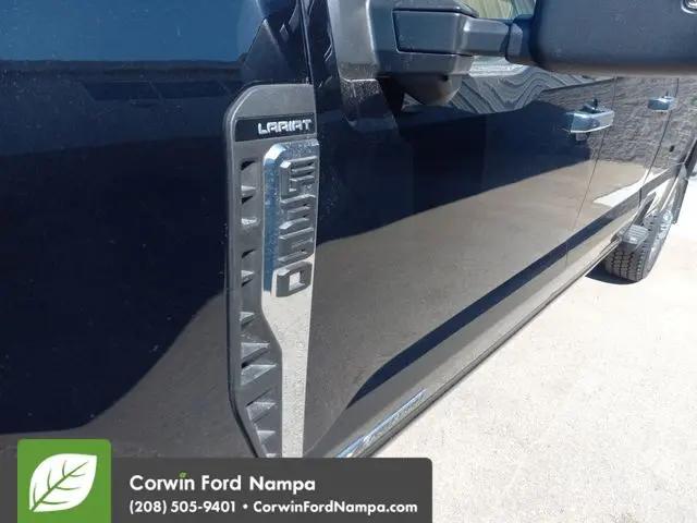 2025 Ford F-350 LARIAT