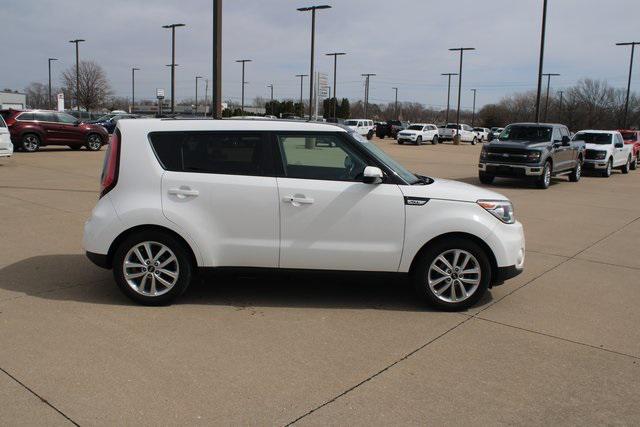 2017 Kia Soul +