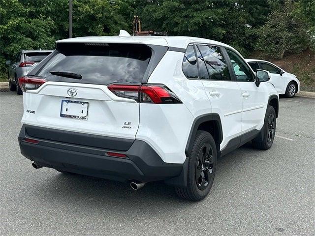 2022 Toyota RAV4 LE