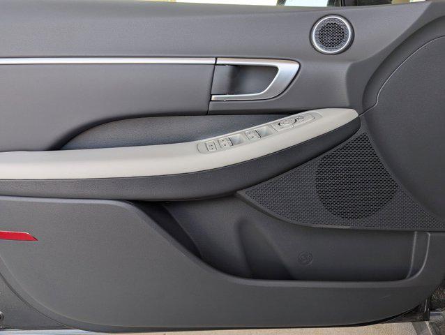 2025 Hyundai Sonata SEL - Photo 10