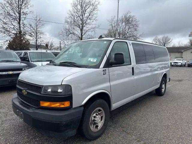 2020 Chevrolet Express Passenger RWD 3500 Extended Wheelbase LS
