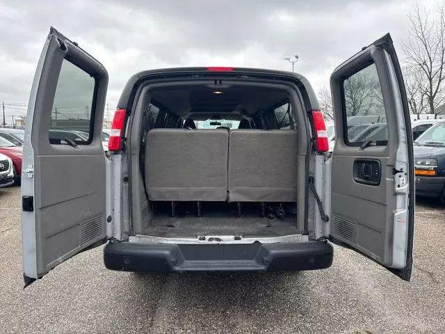 2020 Chevrolet Express Passenger RWD 3500 Extended Wheelbase LS