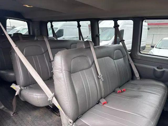 2020 Chevrolet Express Passenger RWD 3500 Extended Wheelbase LS