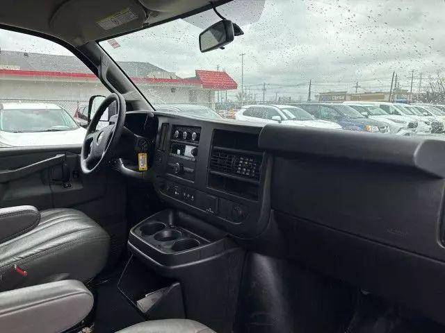 2020 Chevrolet Express Passenger RWD 3500 Extended Wheelbase LS